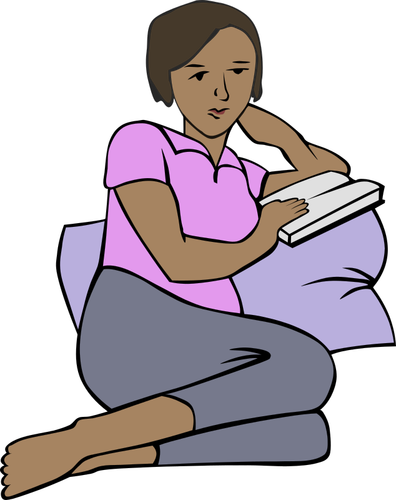 African kobieta czytająca