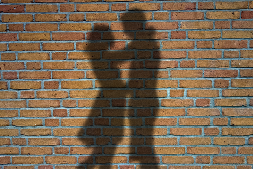 Paar in einen Schatten