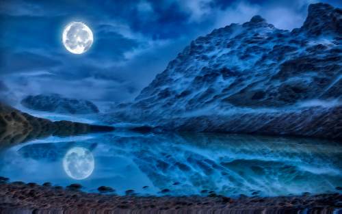 Surrealistisk mystiske lunar midnatt