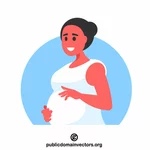 Gravid kvinne smiler