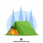 Турист в палатке