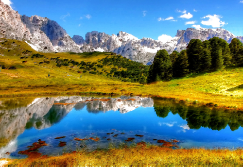 超现实的意大利阿尔卑斯山