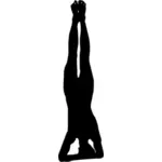 Chica en silueta de pose de yoga