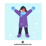 Onnellinen tyttö talvivaatteissa